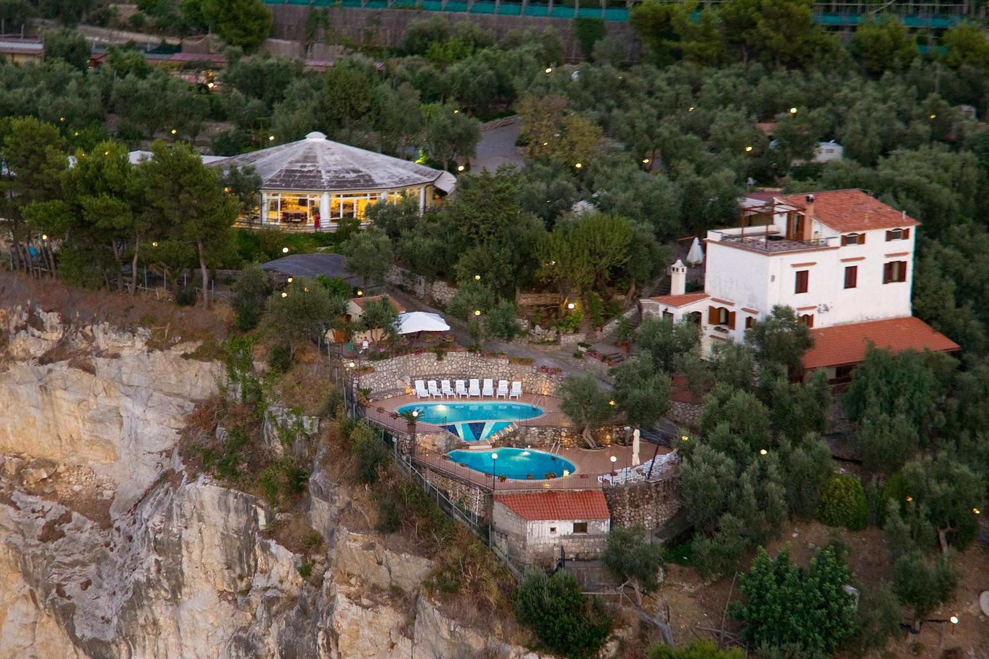 Villaggio Villa Lubrense Massa Lubrense Ngoại thất bức ảnh