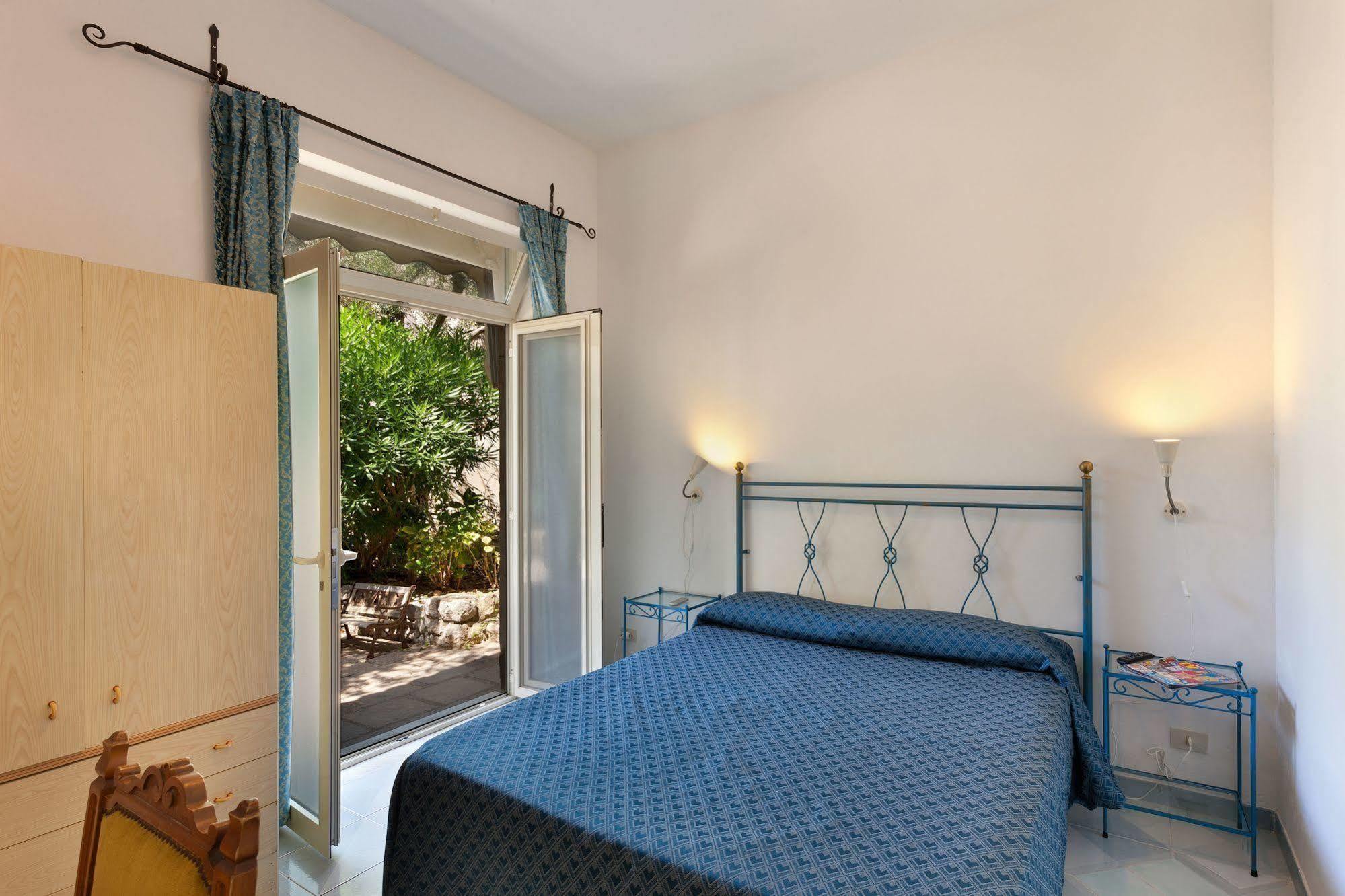 Villaggio Villa Lubrense Massa Lubrense Ngoại thất bức ảnh